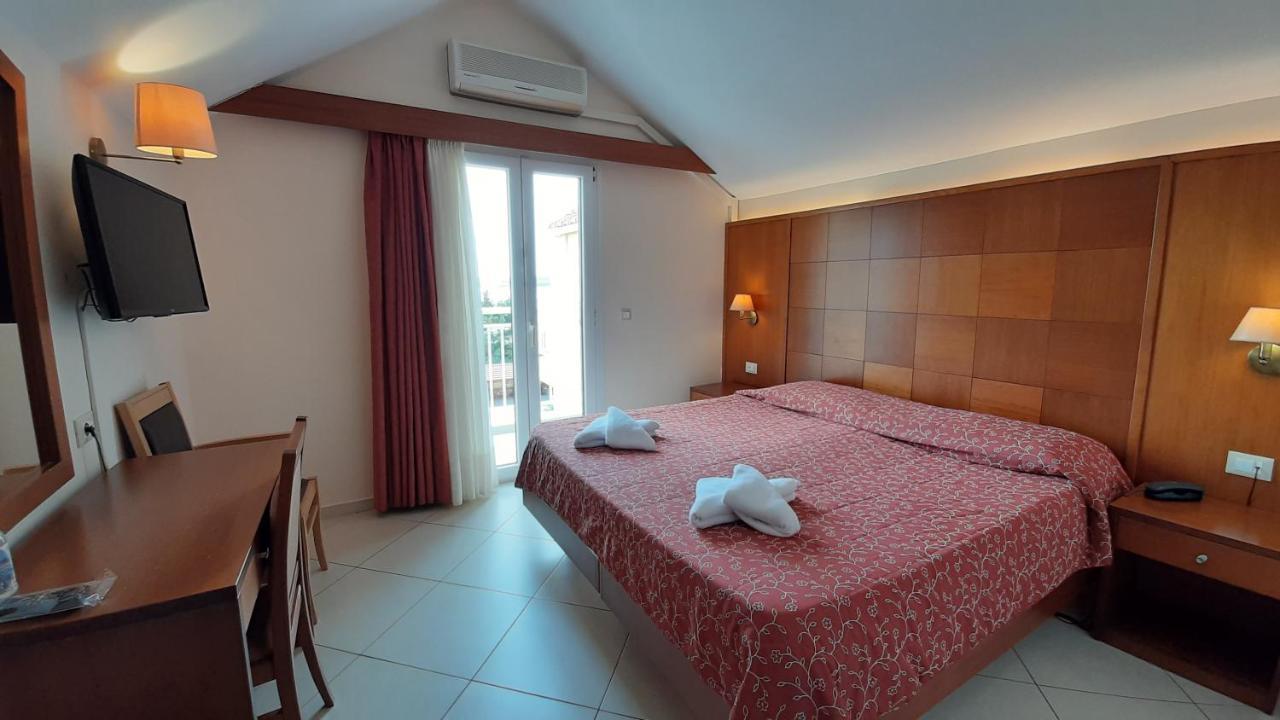 Lassi Hotel Luaran gambar