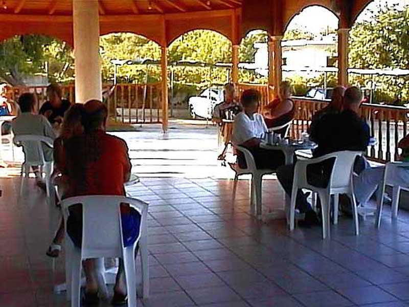 Lassi Hotel Luaran gambar