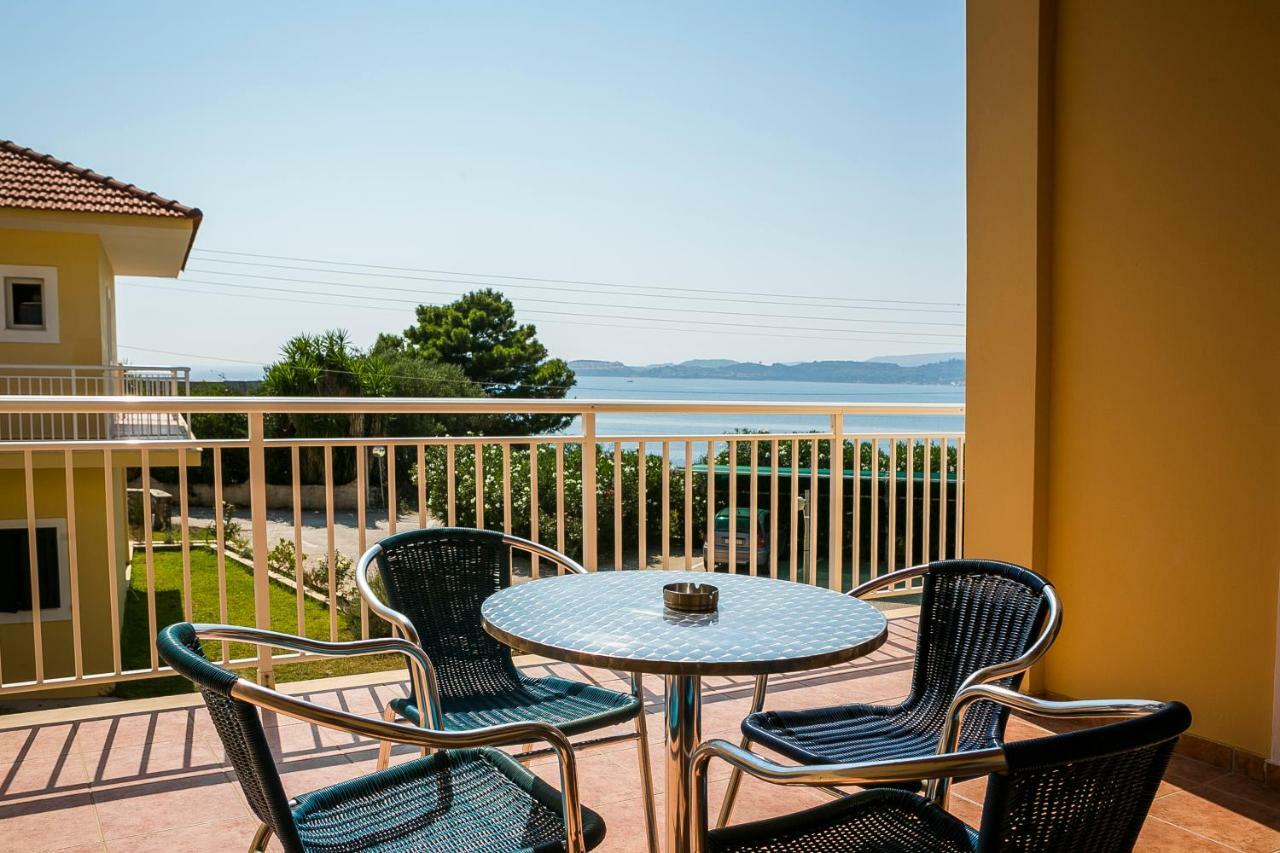 Lassi Hotel Luaran gambar